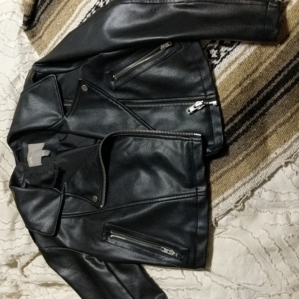 Faux Cropped Leather Jacket